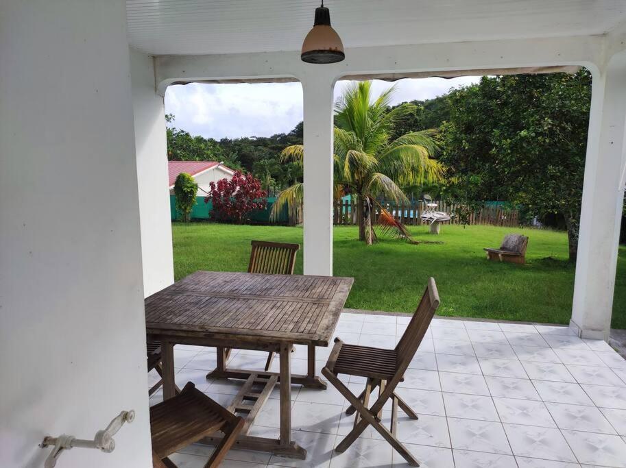 Villa Familiale Avec Piscine Le Marin 外观 照片
